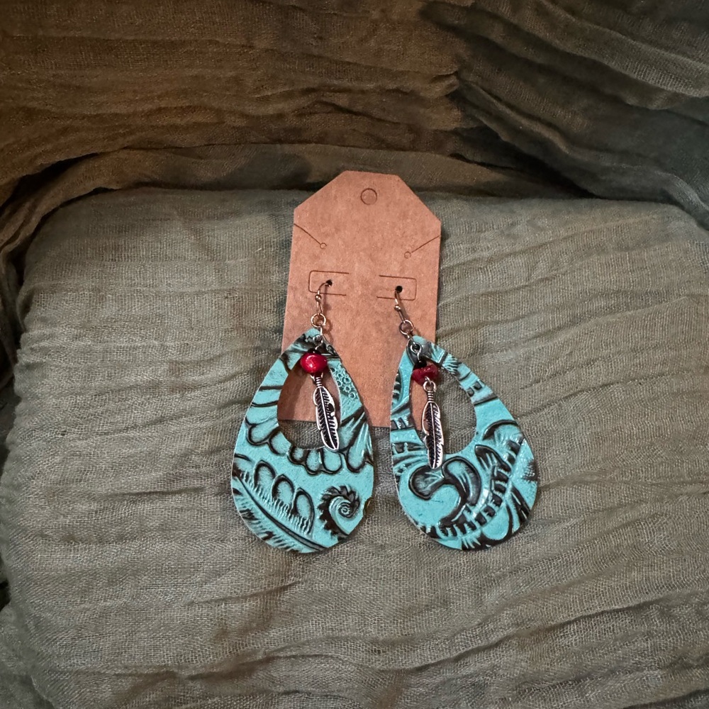 Handmade dangle earrings three pair bundle - Picture 3 of 3
